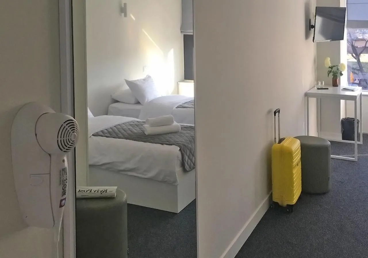 Kyivpasservis Hotel