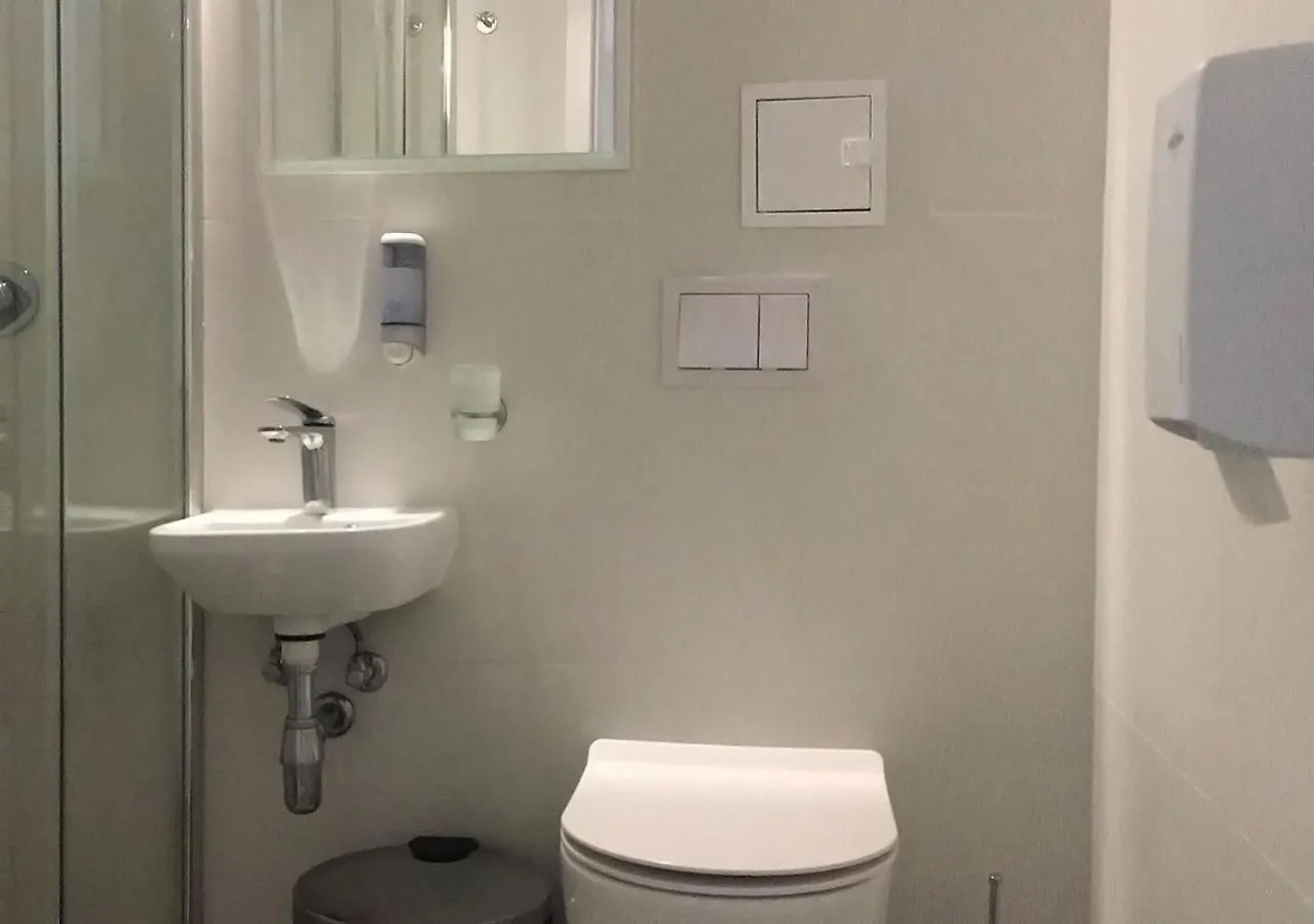 Kyivpasservis Hotel 0*, Κίεβο